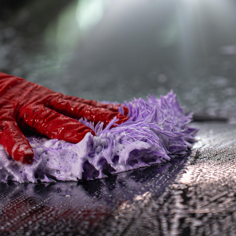 
                      
                        DIY Incredible Wash Mitt
                      
                    