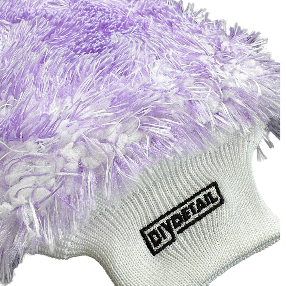 
                      
                        DIY Incredible Wash Mitt
                      
                    