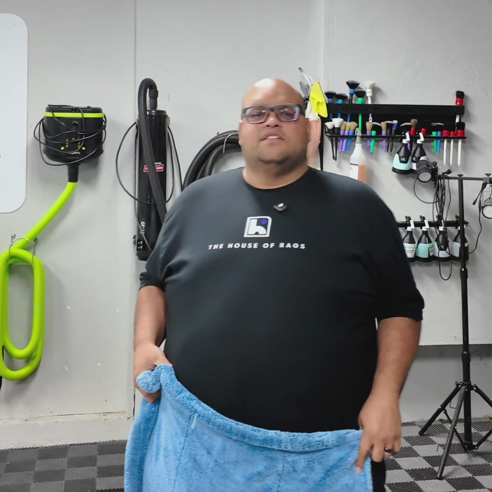 
                      
                        Load and play video in Gallery viewer, THOR The G.O.A.T Drying Towel V2
                      
                    